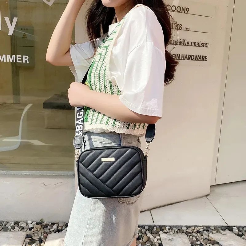 Leather Shoulder & Crossbody Bag | Stylish Handbag for Women