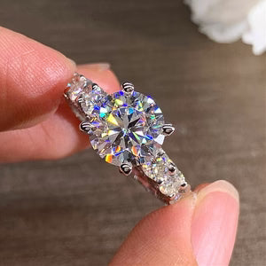 Copper Inlaid Zircon Ring Women